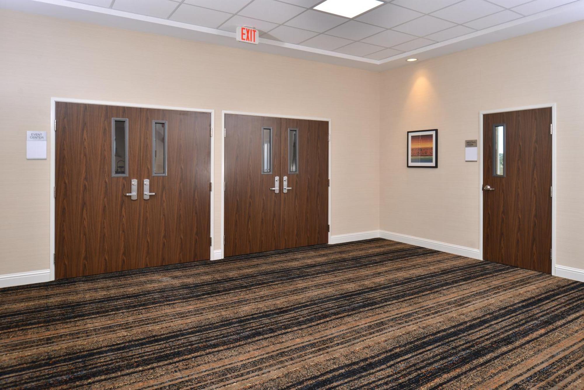 Fairfield Inn & Suites By Marriott Sacramento Airport Woodland Exterior foto