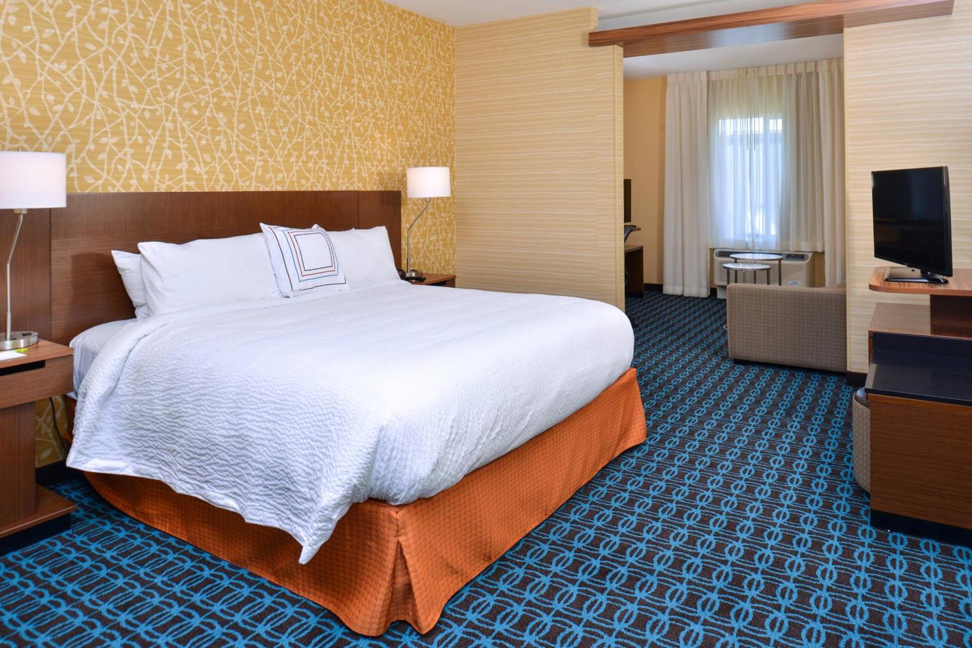 Fairfield Inn & Suites By Marriott Sacramento Airport Woodland Exterior foto