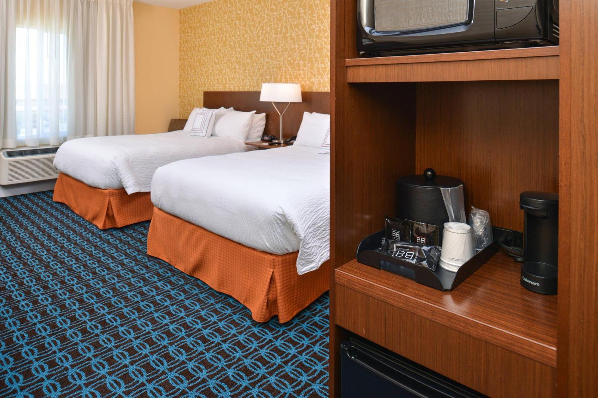 Fairfield Inn & Suites By Marriott Sacramento Airport Woodland Exterior foto